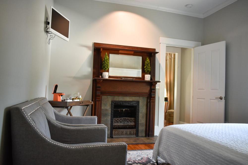 Sparrow Grove Manor Monroe Pokoj fotografie